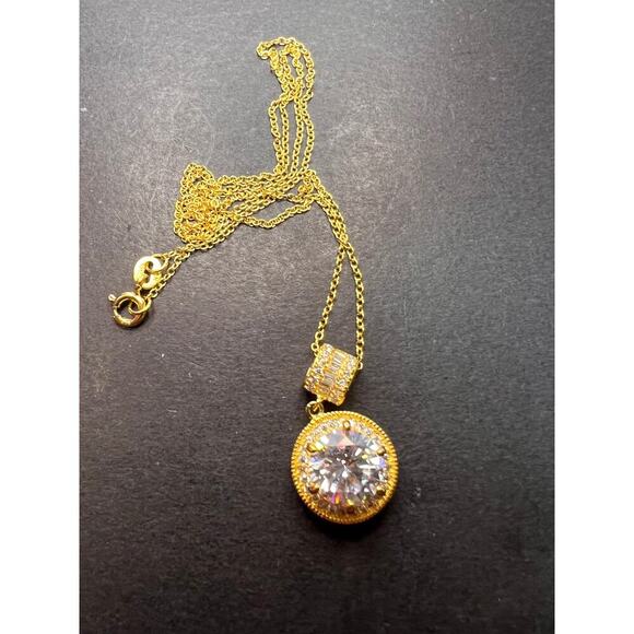 Signed FZN gold over Sterling CZ halo pendant and chain necklace - Picture 1 of 9